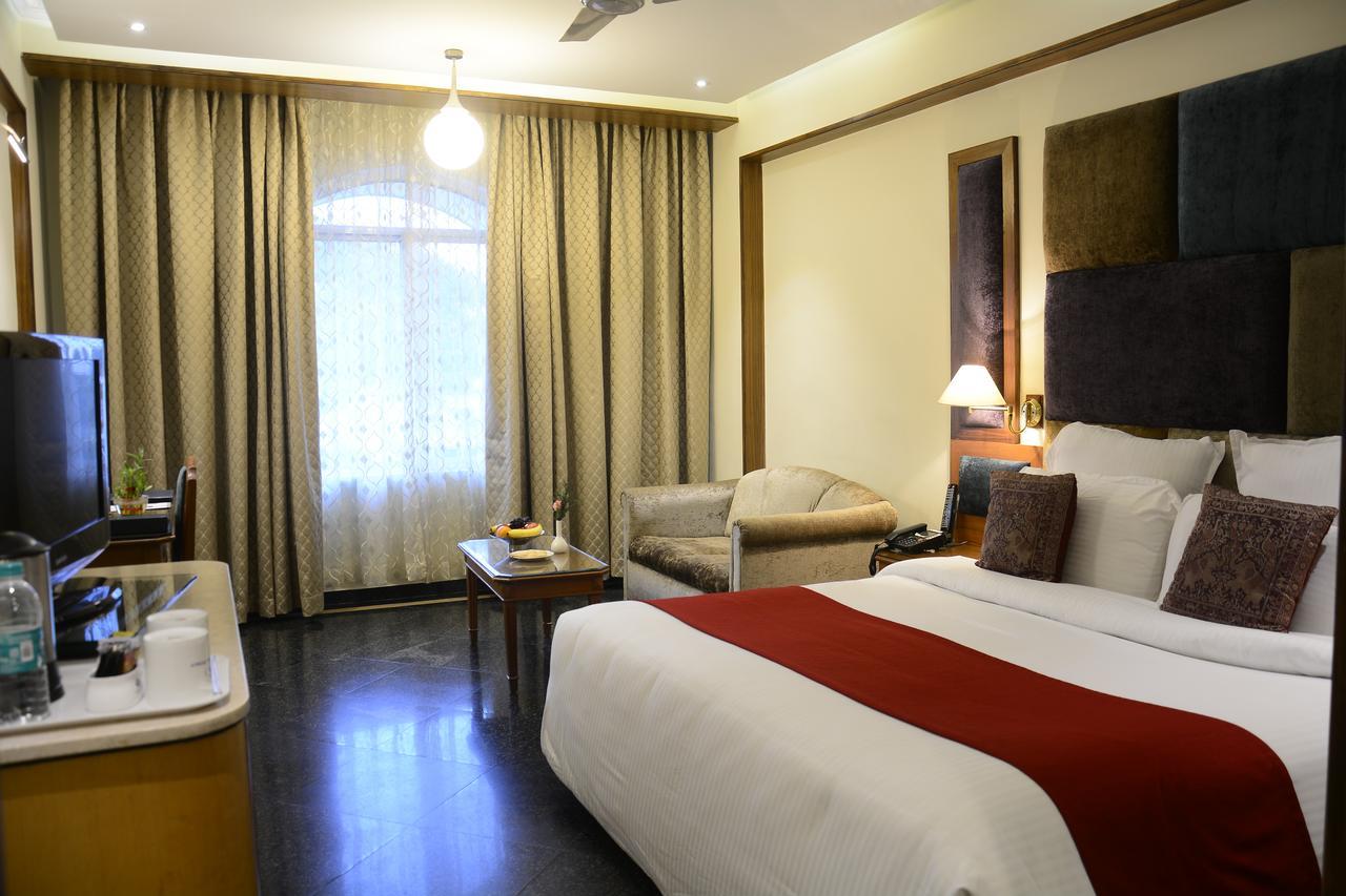 Sandesh The Prince Mysore Exterior foto